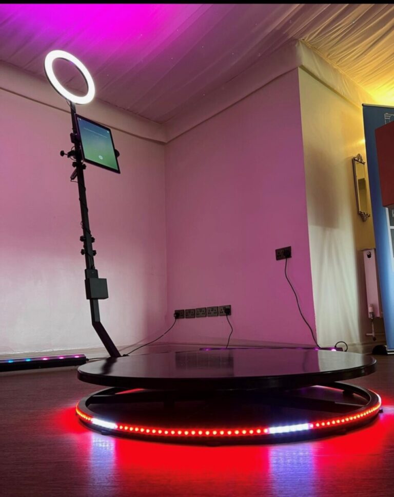 360 graden spinner Eindhoven: €599 voor 24 uur gebruik
